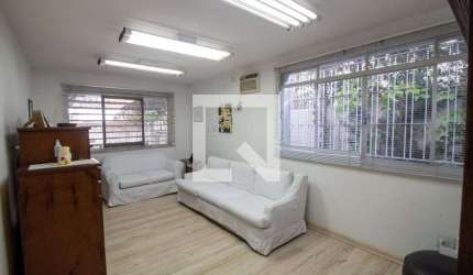 Casa à Venda - Chácara Santo Antonio, 2 Quartos,  165 m2