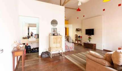 Casa à Venda - Vila Pompéia, 2 Quartos,  90 m2