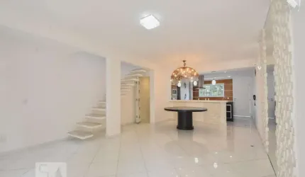 Casa à Venda - Jardim Marajoara , 3 Quartos,  140 m2