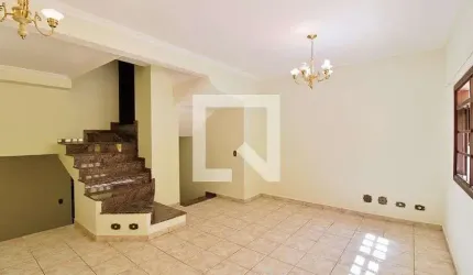 Casa à Venda - Jardim Londrina, 3 Quartos,  130 m2
