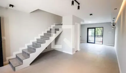 Casa à Venda - Água Fria, 3 Quartos,  150 m2
