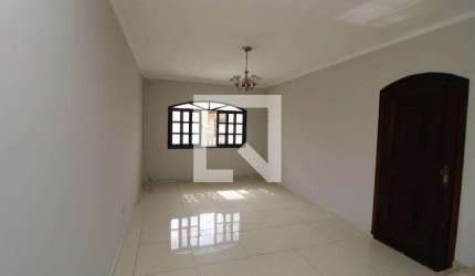Casa à Venda - Jardim Santa Adelia, 3 Quartos,  192 m2