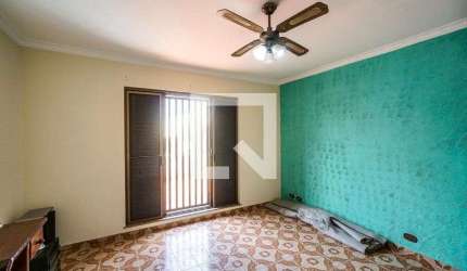 Casa à Venda - Vila Carrão, 2 Quartos,  120 m2