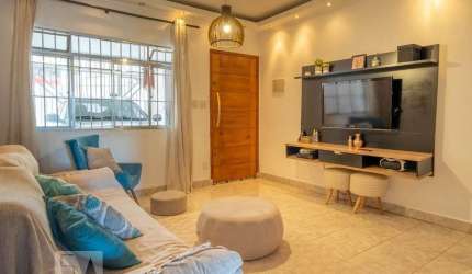 Casa à Venda - Água Fria, 2 Quartos,  100 m2