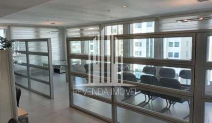 Excelente oportunidade de locação: Sala comercial com 1 sala, 2 banheiros, 2 vagas na Consolação, São Paulo-SP!