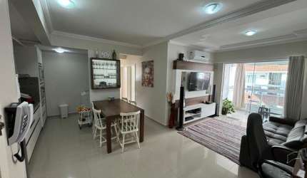 Apartamento Mobiliado de 3 Dormitórios a 500m do Mar – Residencial Dela Justina I – Ingleses, Florianópolis