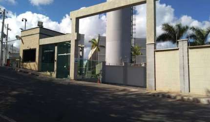 Apartamento com 2 quartos à venda na Rua Jurema, Caixa D'Água, Lauro de Freitas, 45 m2 por R$ 185.000