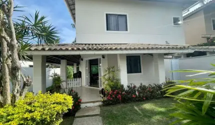 Casa em condomínio fechado com 3 quartos à venda na Rua Francisco das Mercês, Buraquinho, Lauro de Freitas, 10 m2 por R$ 950.000