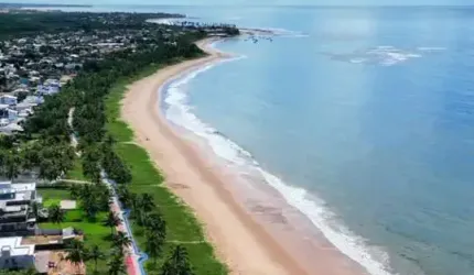 Terreno à venda na RUA ARRAIA, Guarajuba, Camaçari por R$ 1.550.000