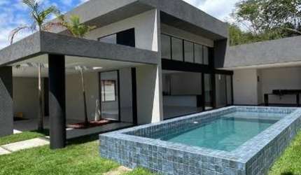 Casa em condomínio fechado com 4 quartos à venda na RUA SARAMONETE, Guarajuba, Camaçari, 600 m2 por R$ 1.100.000