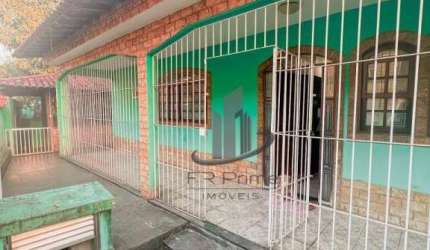 Excelente casa de esquina no bairro Ponte Alta, com 3 dormitórios à venda, 117 m² por R$ 550.000 - RJ