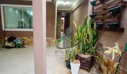Maravilhosa casa DUPLEX à venda no bairro Jardim Belvedere, em Volta Redonda!!