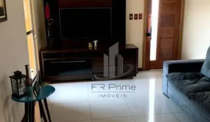 EXCELENTE CASA À VENDA NO BAIRRO RETIRO, EM VOLTA REDONDA!!