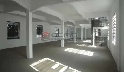 Ponto comercial com 3 salas para alugar na Rua Viscondessa Pirassununga, Cidade Nova, Rio de Janeiro, 2073 m2 por R$ 70.000