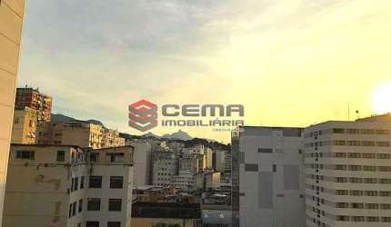 Kitnet / Stúdio à venda na Rua dos Inválidos, Centro, Rio de Janeiro, 20 m2 por R$ 190.000