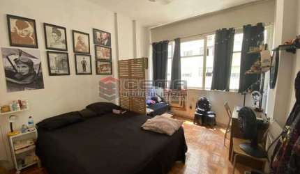 Kitnet / Stúdio à venda na Avenida Nossa Senhora de Copacabana, Copacabana, Rio de Janeiro, 29 m2 por R$ 490.000