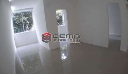 Apartamento com 2 quartos à venda na Rua Andrade Pertence, Catete, Rio de Janeiro, 70 m2 por R$ 620.000