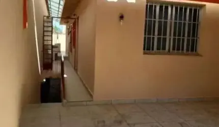 Casa com 3 dormitórios à venda, 139 m² por R$ 480.000 - Jardim Stella - Santo André/SP