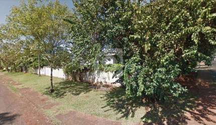 Terreno à venda na Vila Yolanda em Foz do Iguaçu.