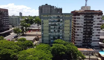 Apartamento à venda no Edifício Prof. Bernardo Litzinger em Foz do Iguaçu.