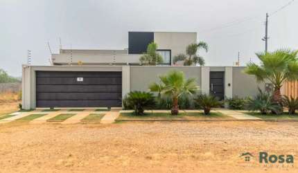 Casa Térrea Porteira Fechada com 3 Quarto(s), sendo 2 Suítes e piscina, próximo ao Centro de Chapada dos Guimarães. - CA6836