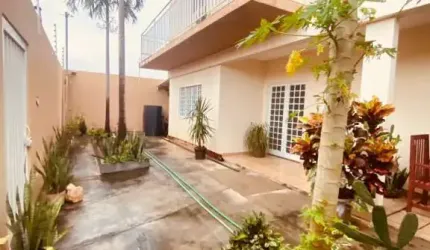 Sobrado para venda, 3 quarto(s),  Vila Ipase próximo ao aeroporto e shopping em , Várzea Grande - SO7250