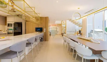 Luxo e Tranquilidade em Casa no Condomínio Genêsis 1 em Alphavilhe. Porteira Fechada