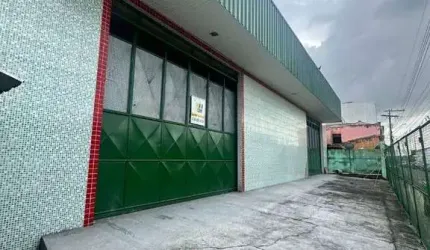 Galpão para alugar, 2000 m², com estacionamento,  por R$ 80.000/mês - Cachoeirinha - Manaus/AM