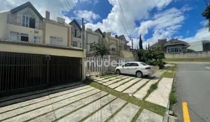 Sobrado no Uberaba