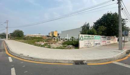Terreno de Esquina - Comercial