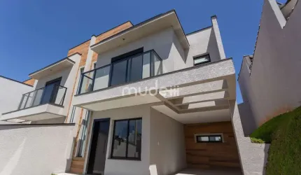 Sobrado Alto Padrão no Atuba