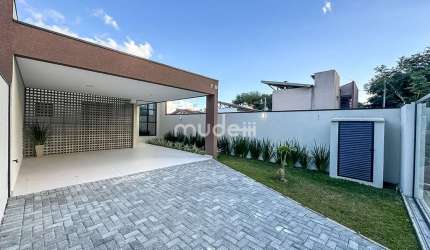 Casa térrea no bairro Aristocrata