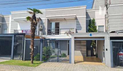 Sobrado com 3 dormitórios à venda, 110 m² por R$ 595.000,00 - Vila Itaqui - Campo Largo/PR