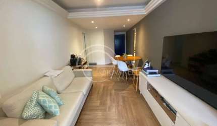 Apartamento à venda na Barra da Tijuca, Rio de Janeiro - 2 quartos, 1 suíte, 2 banheiros, 1 vaga de garagem - 78m².