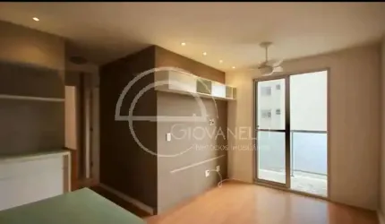 Apartamento à venda na Barra Olímpica, Rio de Janeiro-RJ: 2 quartos, 2 salas, 1 banheiro, 1 vaga de garagem, 50m² de área.