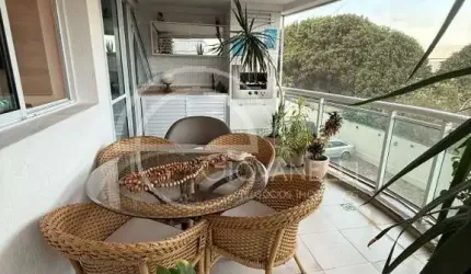 Apartamento à venda no Rio 2 : 2 quartos, 1 suite, 3 banheiros, 1 vaga, 84m².