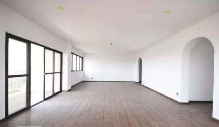 Apartamento á venda no Morumbi, com 4 dormitórios, sendo 2 suítes e 3 vagas.