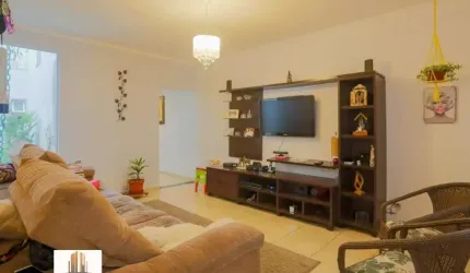 Sobrado à venda 192m² com 4 dormitórios 3 suítes 4 vagas na Saúde.