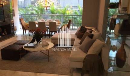 Apartamento a venda 58²,  2 dormitórios, 01 suíte e 01 vaga Versa Brooklin