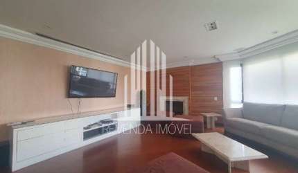 Apartamento de luxo com 4 suítes e 4 vagas no Paraíso do Morumbi, São Paulo-SP: 285m² de sofisticação e conforto.