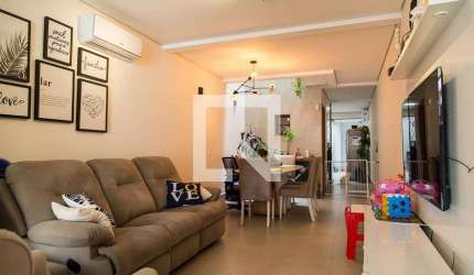 Casa à Venda - Saúde, 3 Quartos,  140 m2