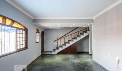 Casa à Venda - Ipiranga, 2 Quartos,  160 m2