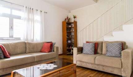 Casa à Venda - Saúde, 3 Quartos,  210 m2