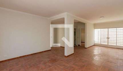 Casa à Venda - Chácara Santo Antonio, 3 Quartos,  150 m2