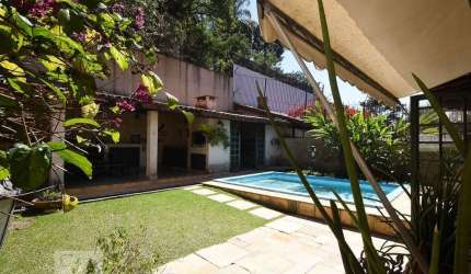 Casa à Venda - Fazenda Morumbi, 3 Quartos,  273 m2