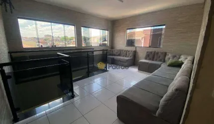 Sobrado em Dos Casa