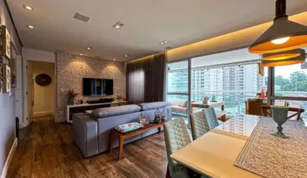 Apartamento em Vila Baeta Neves