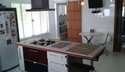 Casa em Parque Anchieta