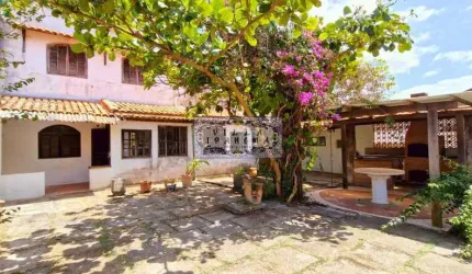 Casa com 6 quartos à venda na Rua João Frejat, Cordeirinho, Maricá, 200 m2 por R$ 450.000