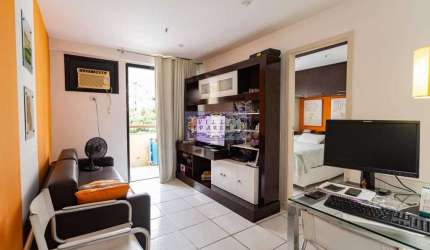Flat com 1 quarto à venda na Rua Pompeu Loureiro, Copacabana, Rio de Janeiro, 42 m2 por R$ 699.000